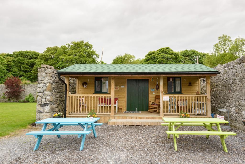 מלון טואם Galway Glamping מראה חיצוני תמונה