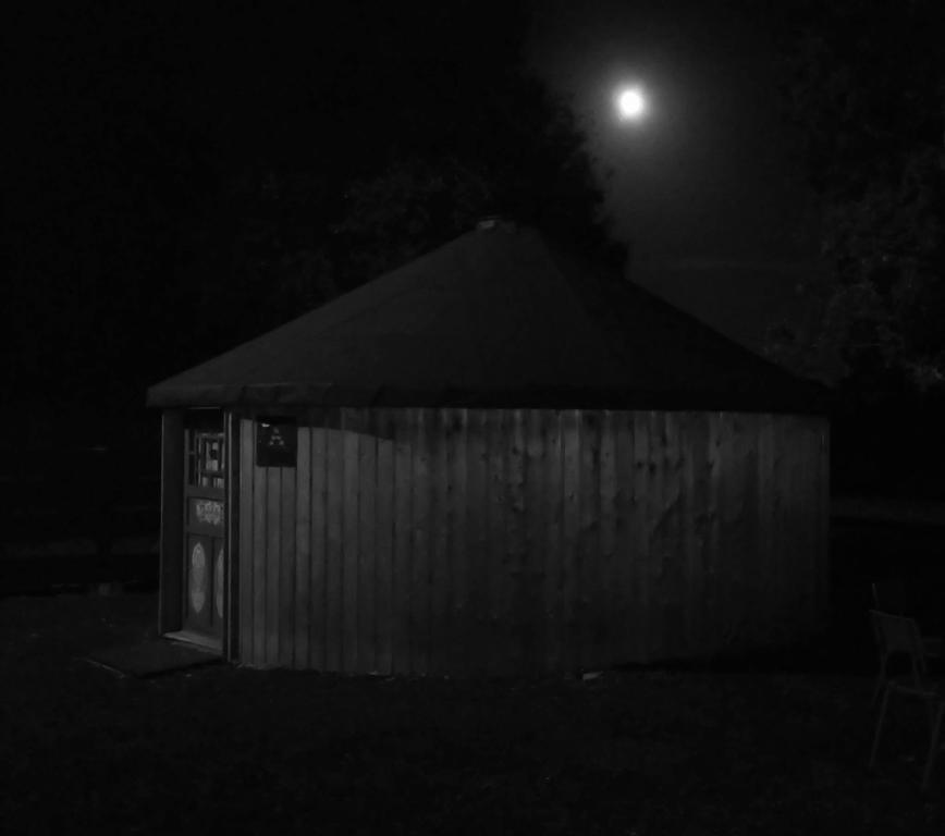מלון טואם Galway Glamping מראה חיצוני תמונה